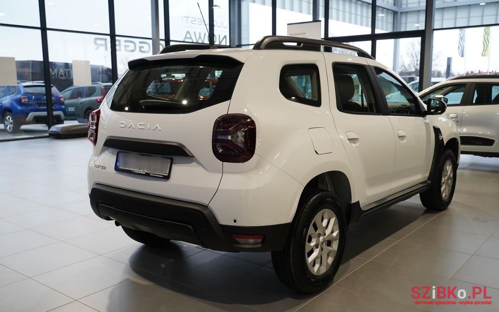 2023' Dacia Duster photo #3