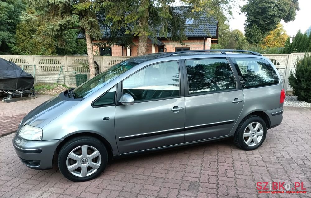 2004' Volkswagen Sharan photo #6