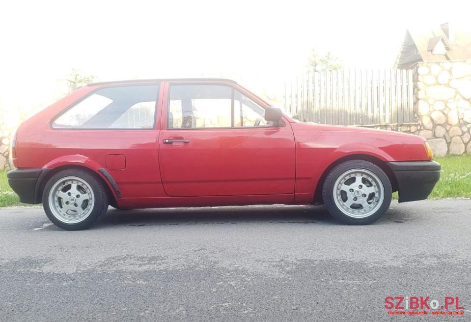 1991' Volkswagen Polo photo #6