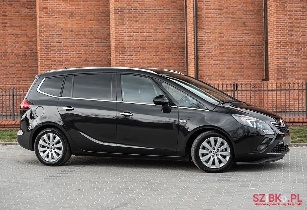 2013' Opel Zafira 1.4 T Cosmo photo #3
