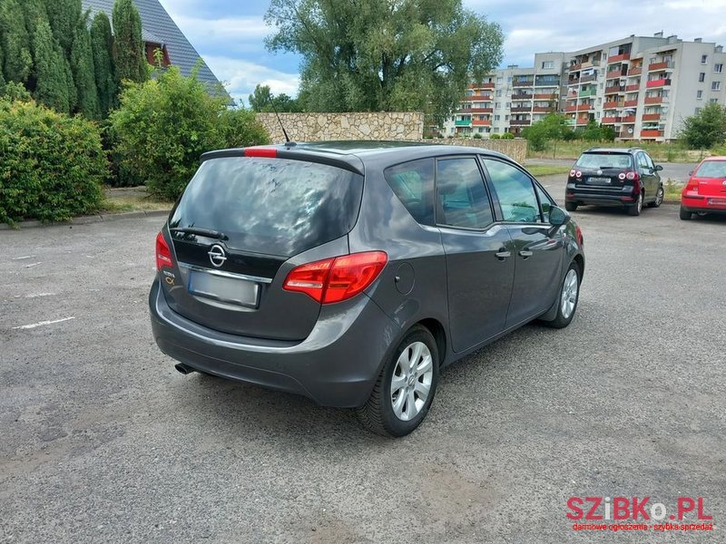 2010' Opel Meriva 1.4 T Cosmo photo #5