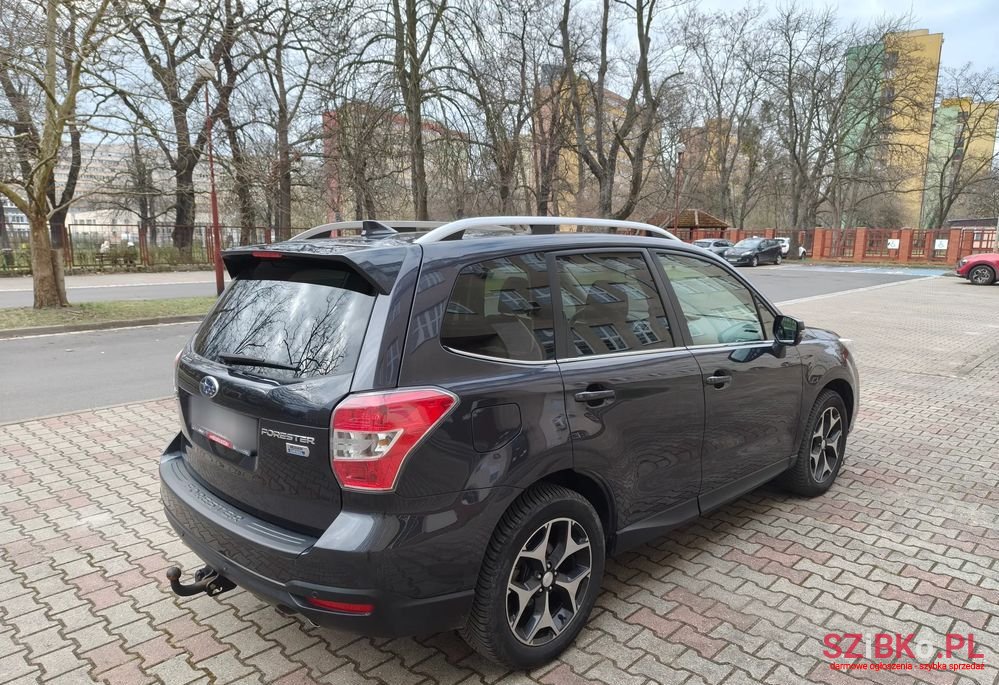 2015' Subaru Forester photo #4