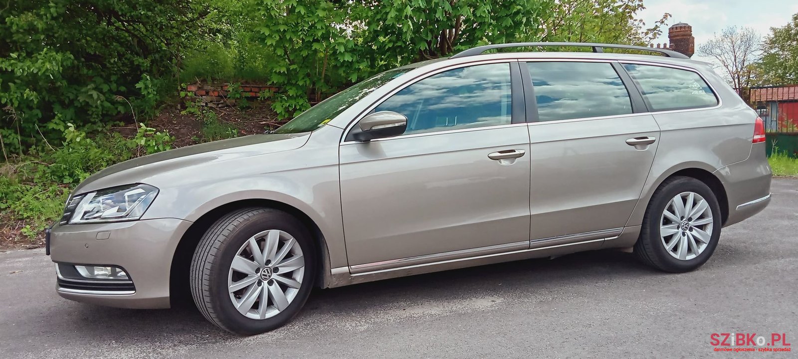 2014' Volkswagen Passat B7 photo #3