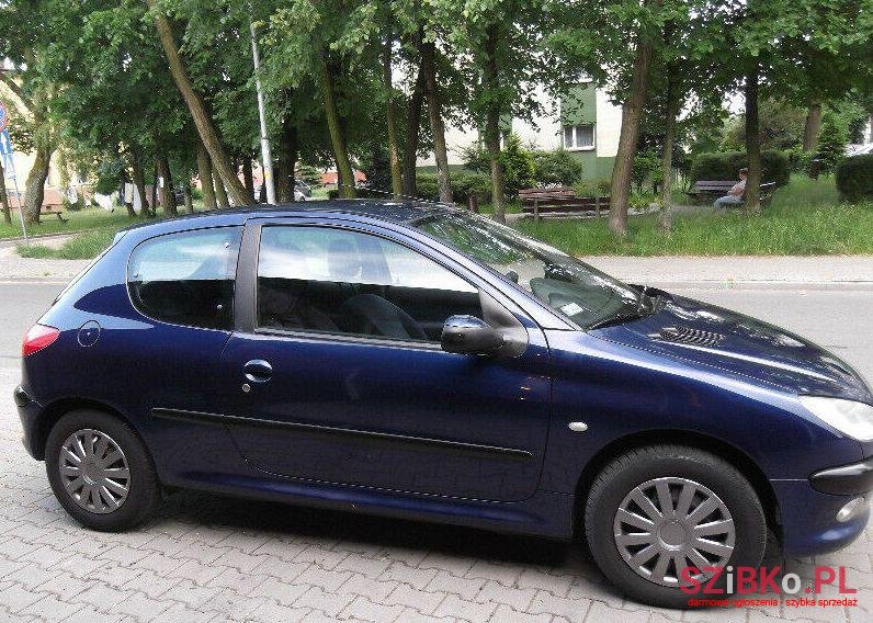 2000' Peugeot 206 photo #1