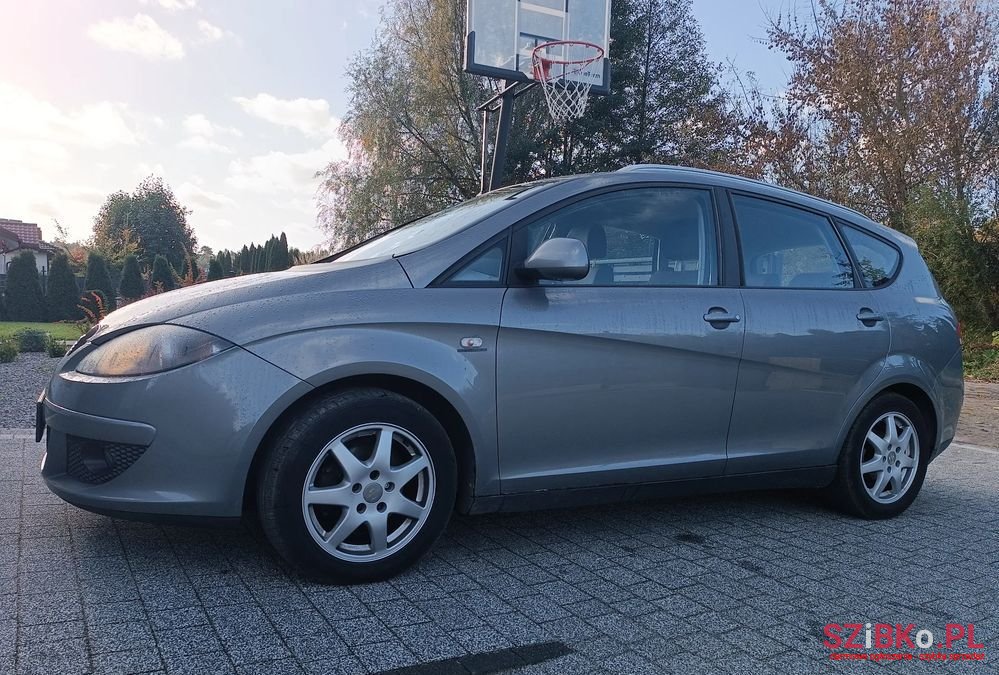 2008' SEAT Altea photo #2