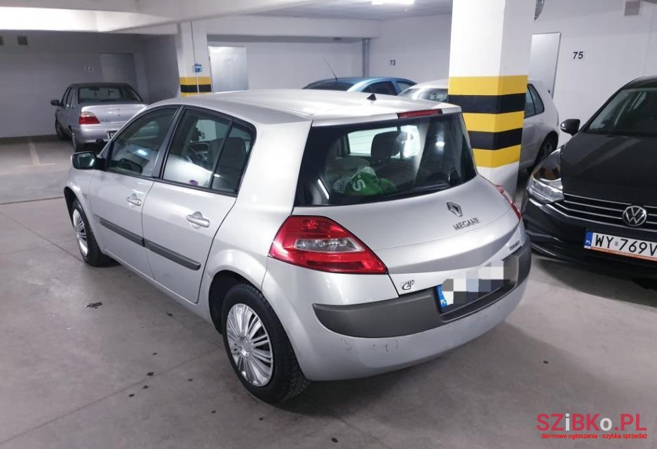 2007' Renault Megane photo #2