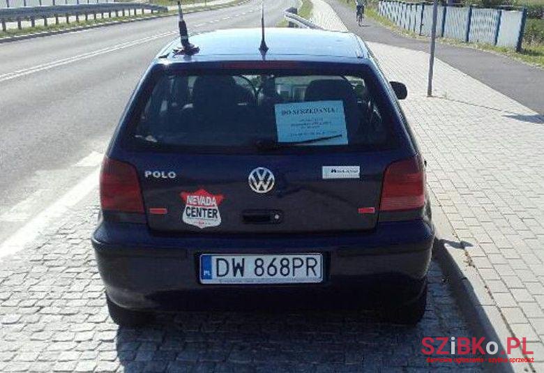 1999' Volkswagen Polo photo #1