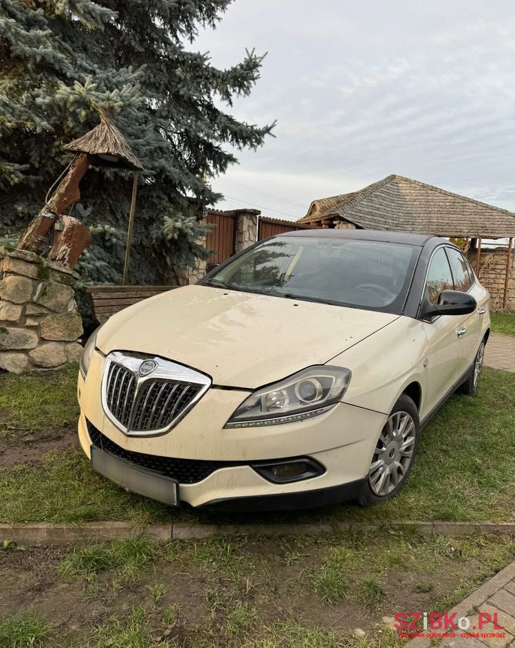 2009' Lancia Delta 2.0 Mj Platino photo #1