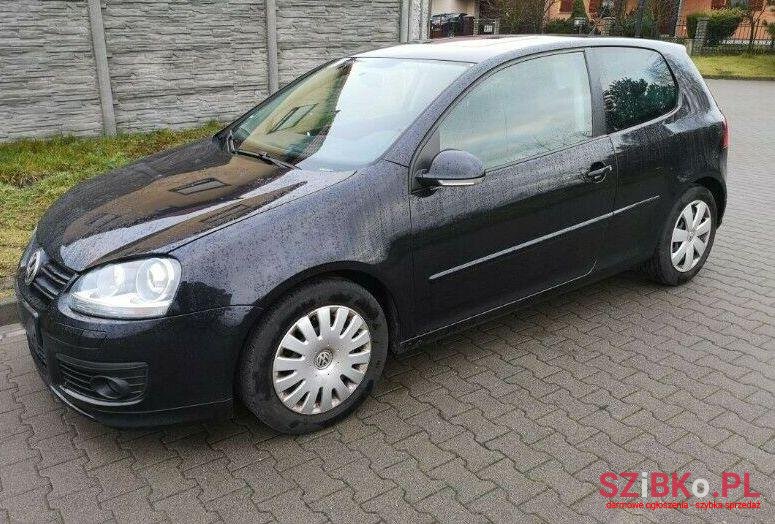 2008' Volkswagen Golf photo #1