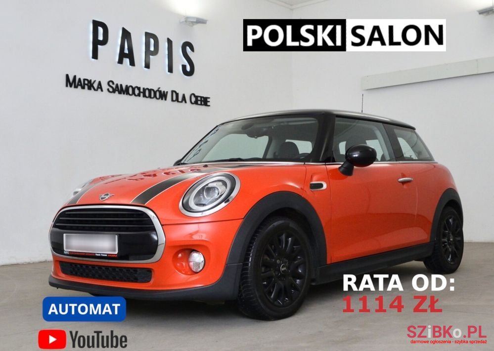 2018' MINI Cooper Standard photo #1