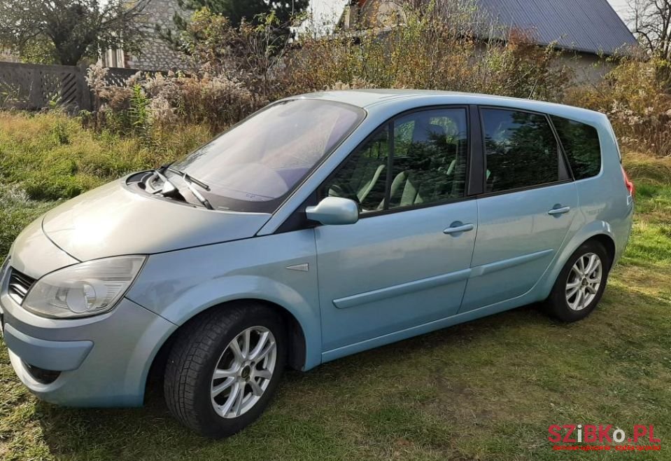 2007' Renault Grand Scenic photo #3