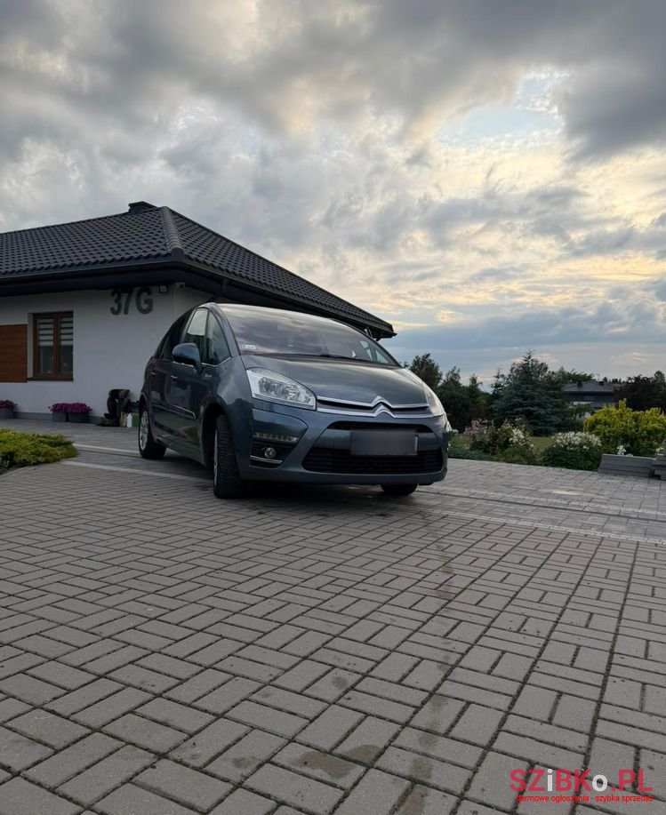 2011' Citroen C4 Picasso 1.6 Vti Selection photo #1