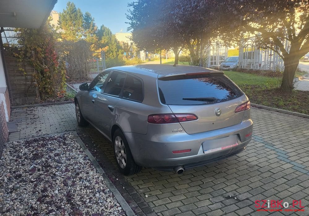 2009' Alfa Romeo 159 photo #5