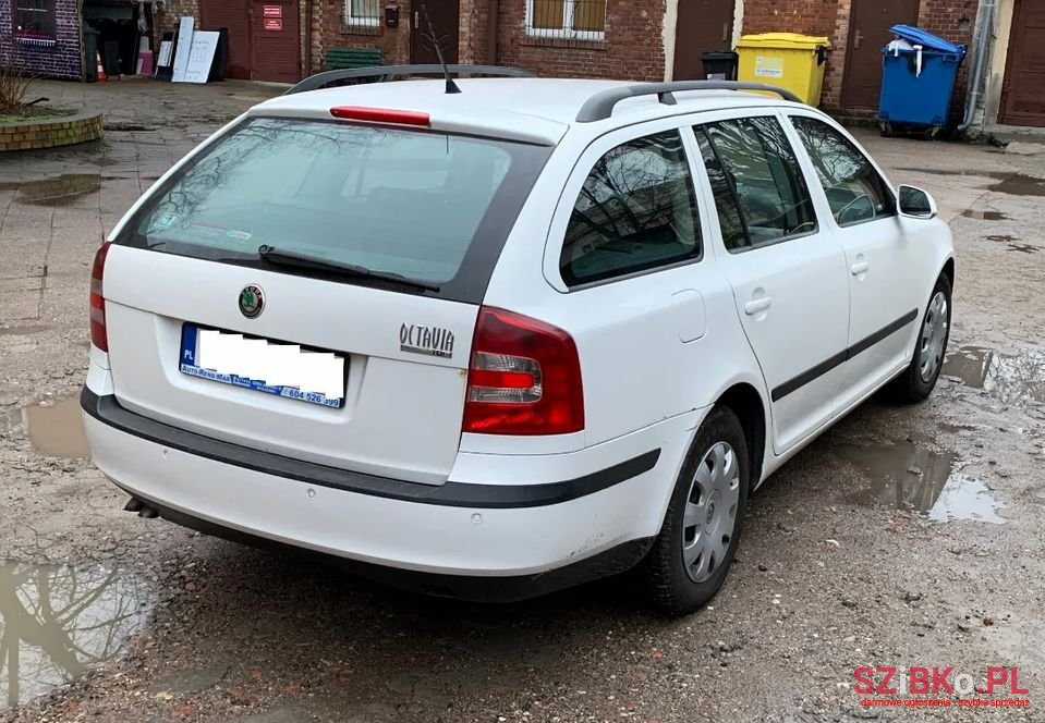 2007' Skoda Octavia photo #5