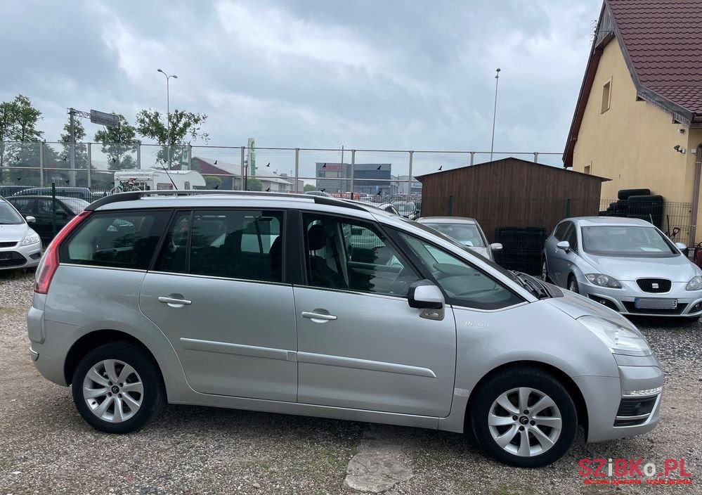 2012' Citroen C4 Grand Picasso photo #5