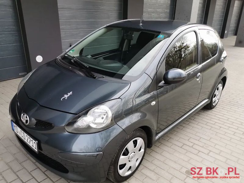 2007' Toyota Aygo photo #2