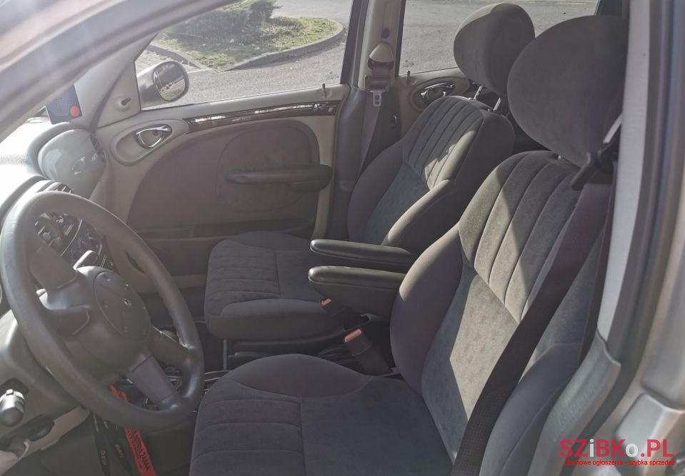 2002' Chrysler PT Cruiser photo #6