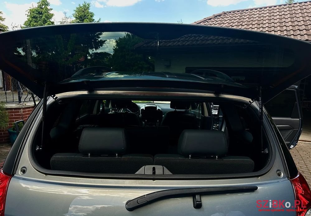 2011' Chevrolet Captiva 2.4 2Wd 7 Sitzer Ls photo #6