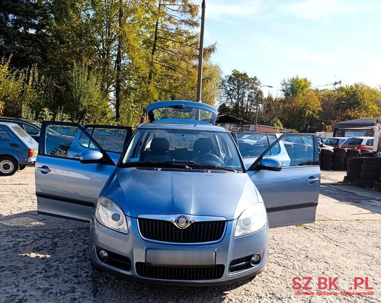 2007' Skoda Fabia 1.4 16V Sport photo #3