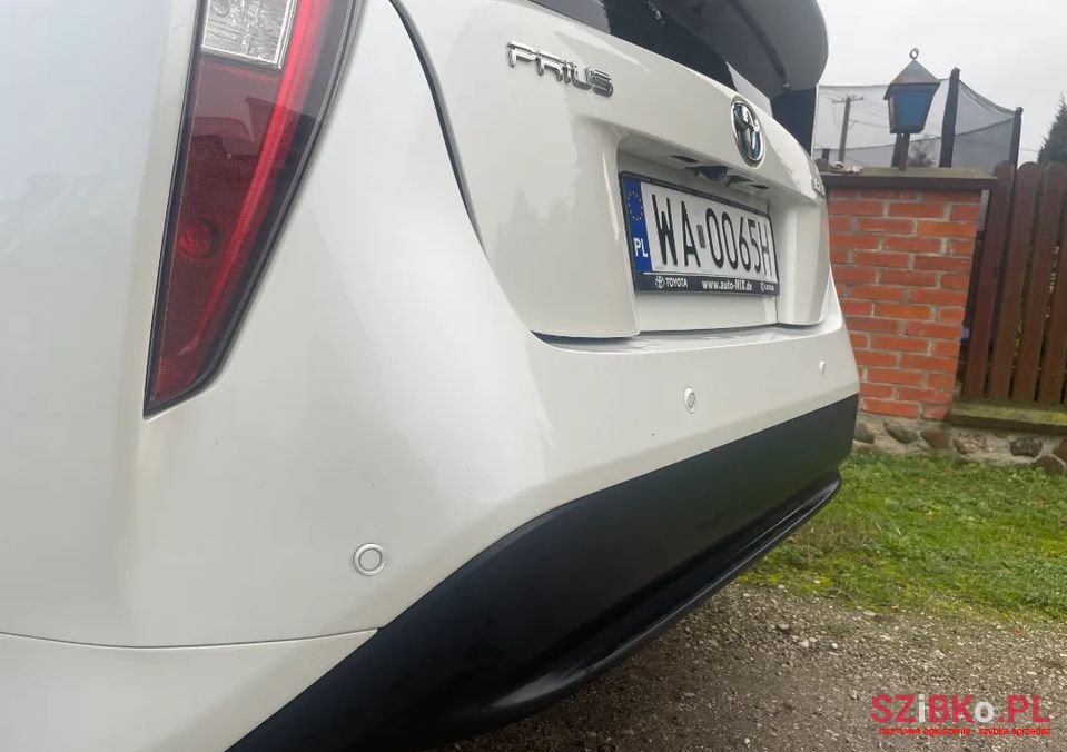 2018' Toyota Prius photo #5