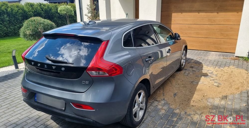 2016' Volvo V40 D2 photo #6