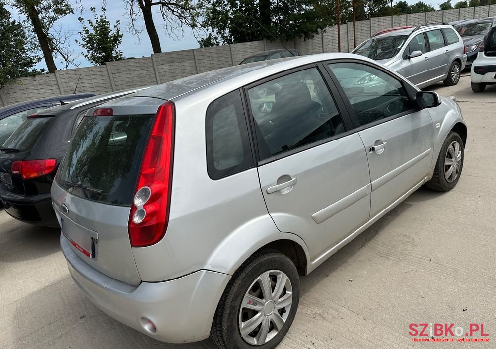 2007' Ford Fiesta 1.4 Ambiente photo #3