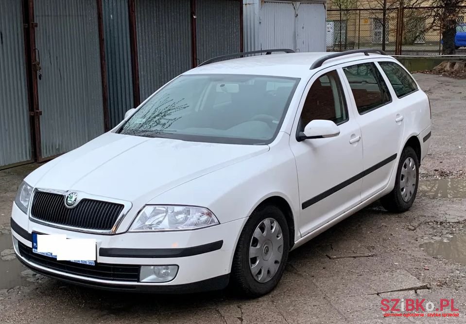 2007' Skoda Octavia photo #1