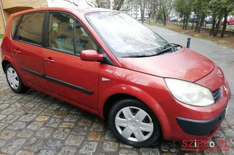 2005' Renault Scenic photo #1