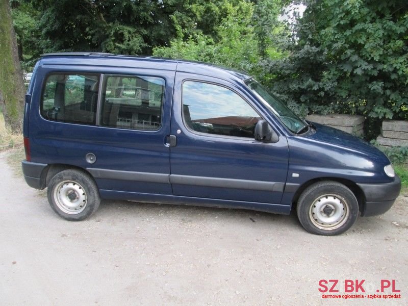 2001' Peugeot Partner photo #1