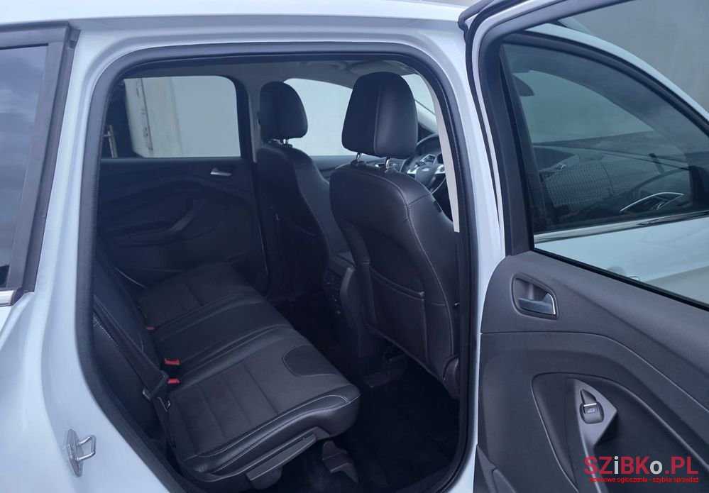 2015' Ford Kuga photo #6