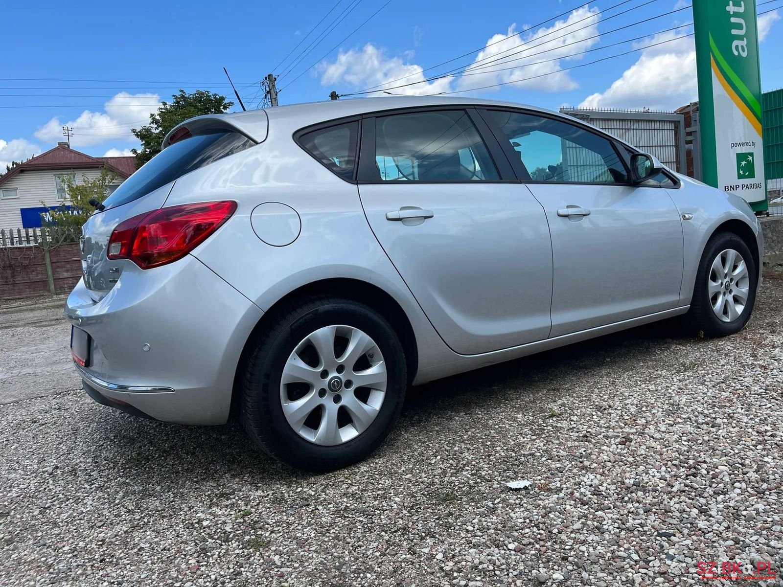 2015' Opel Astra photo #4