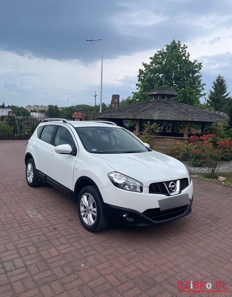 2011' Nissan Qashqai photo #1
