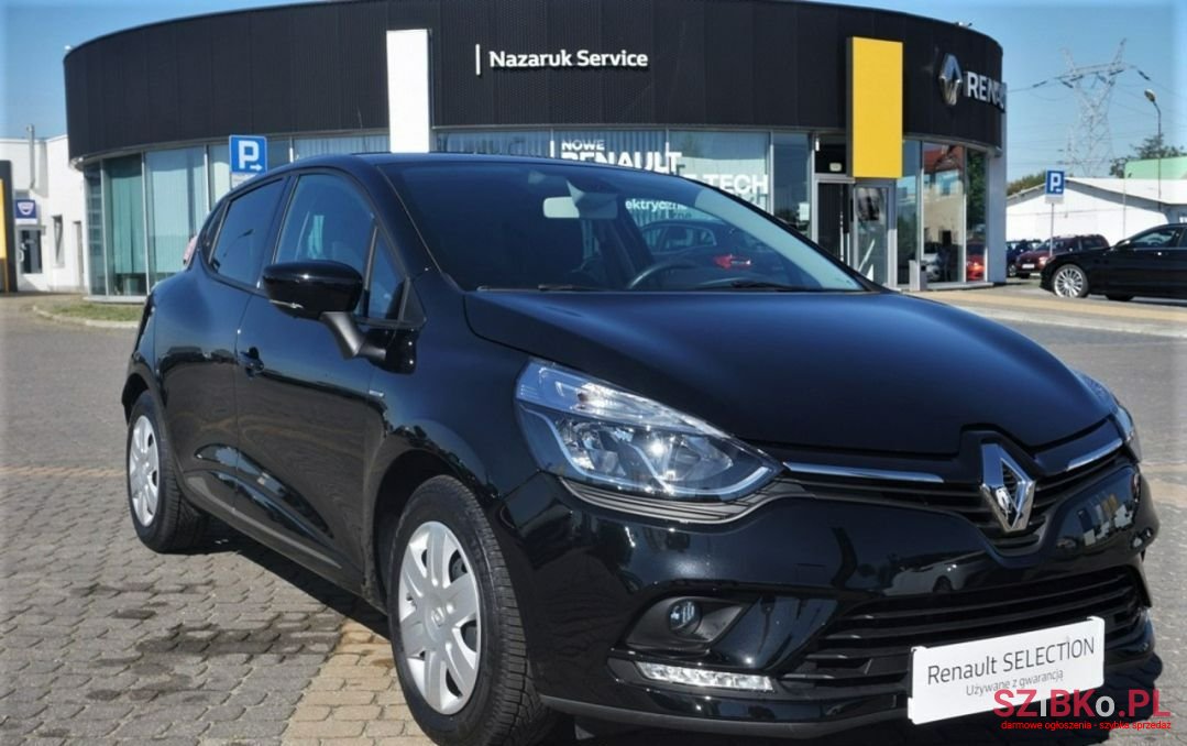 2016' Renault Clio photo #2