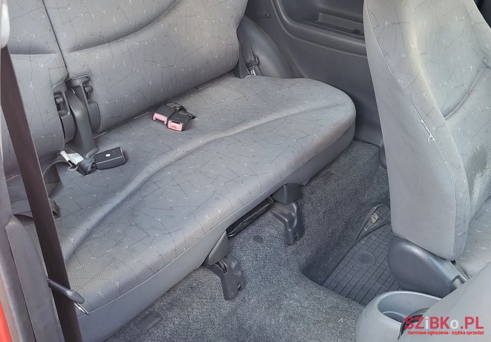 1999' Toyota Yaris 1.0 Base photo #6
