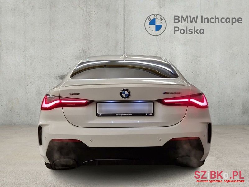 2021' BMW 4 Series photo #4