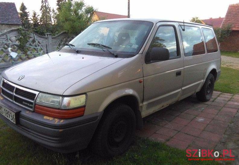 1994' Chrysler Voyager photo #1