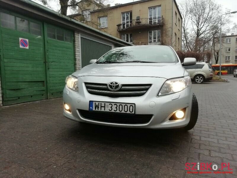 2009' Toyota Corolla photo #6