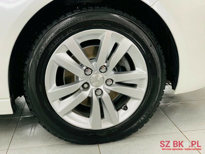 2017' Peugeot 308 photo #5