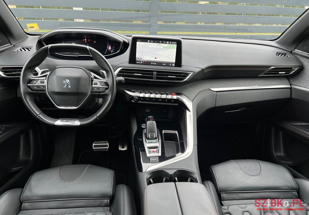 2017' Peugeot 3008 photo #2