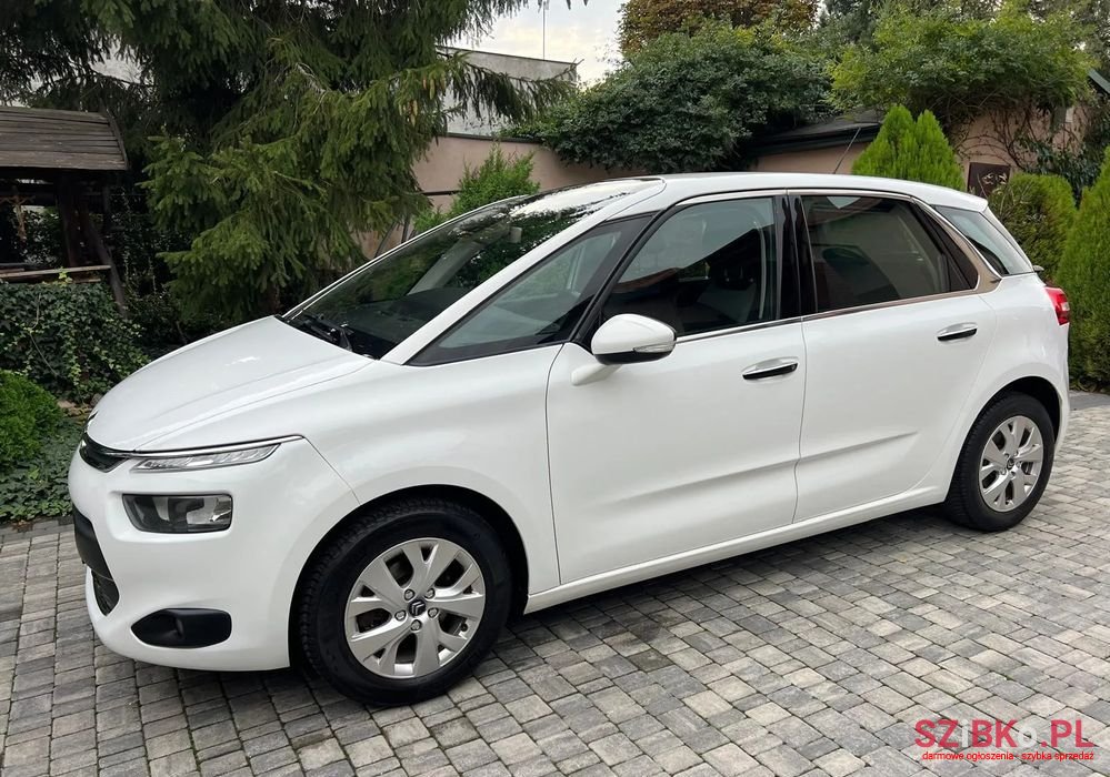 2014' Citroen C4 Picasso photo #5