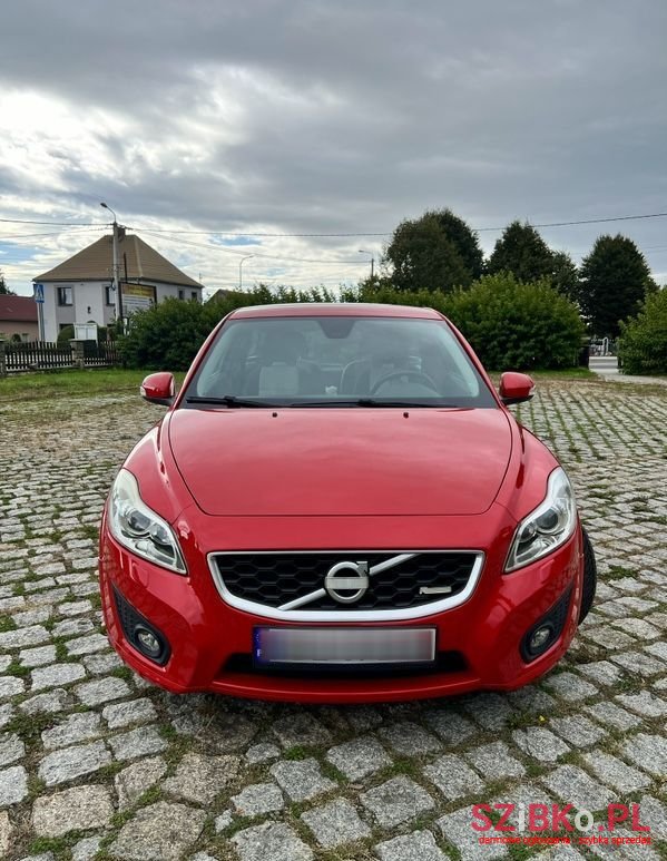 2011' Volvo C30 D2 R-Design photo #2