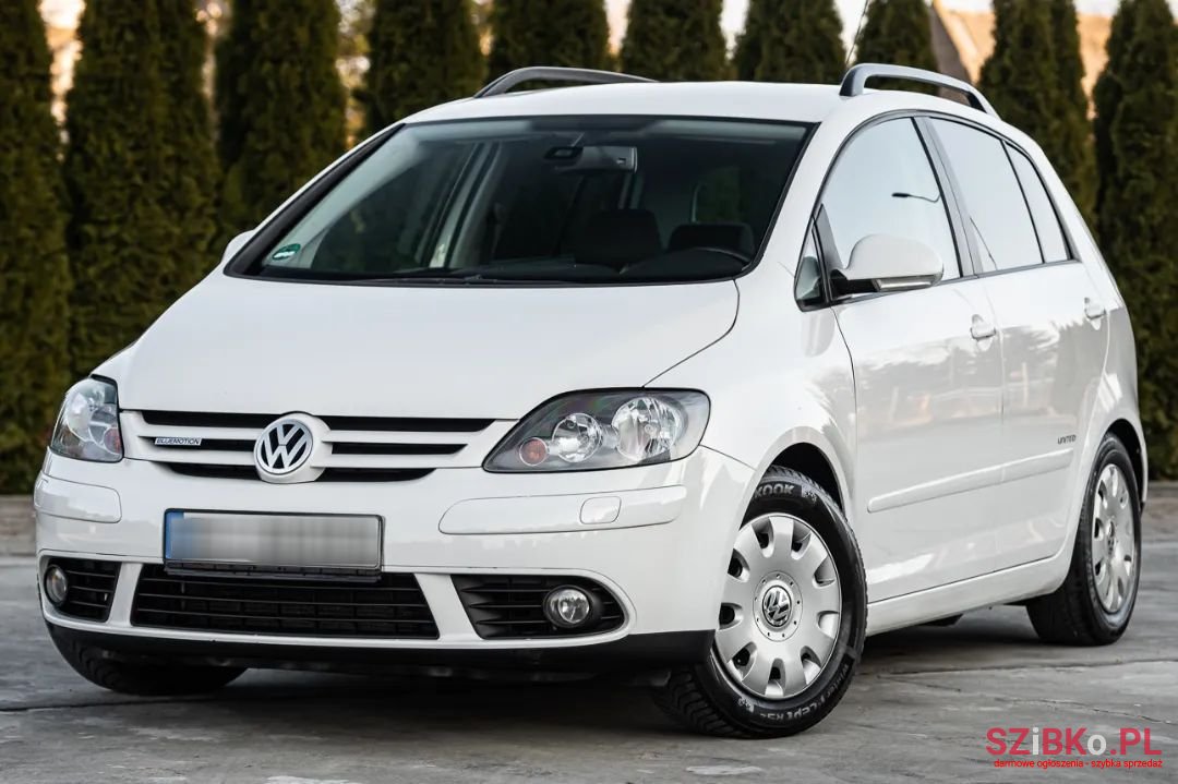 2007' Volkswagen Golf Plus photo #5