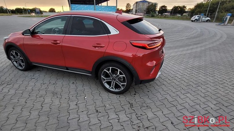 2022' Kia XCeed photo #3