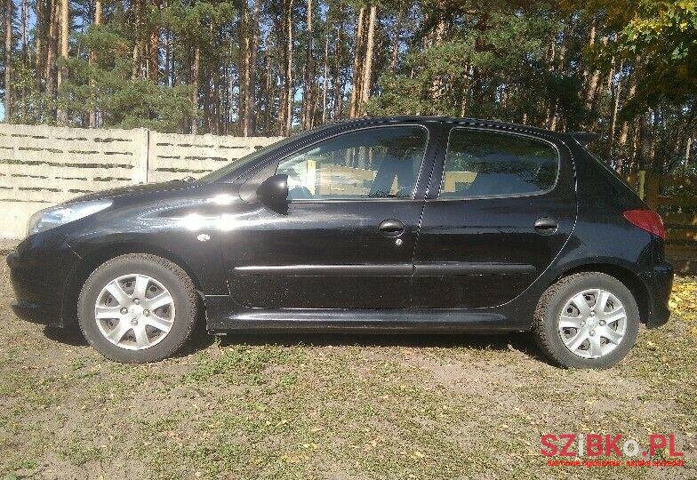 2010' Peugeot 206 photo #1