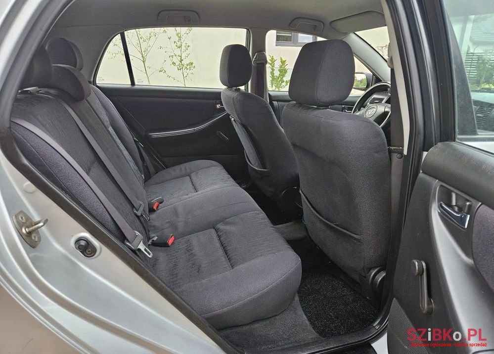 2002' Toyota Corolla 1.4 Vvt-I Terra photo #5