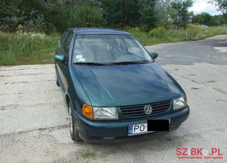 1996' Volkswagen Polo photo #1