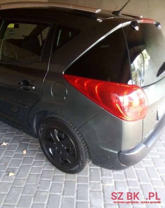 2008' Peugeot 207 photo #1
