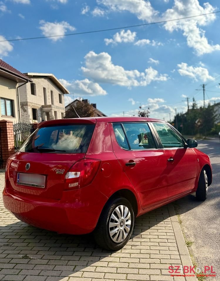 2010' Skoda Fabia 1.2 12V Active photo #4