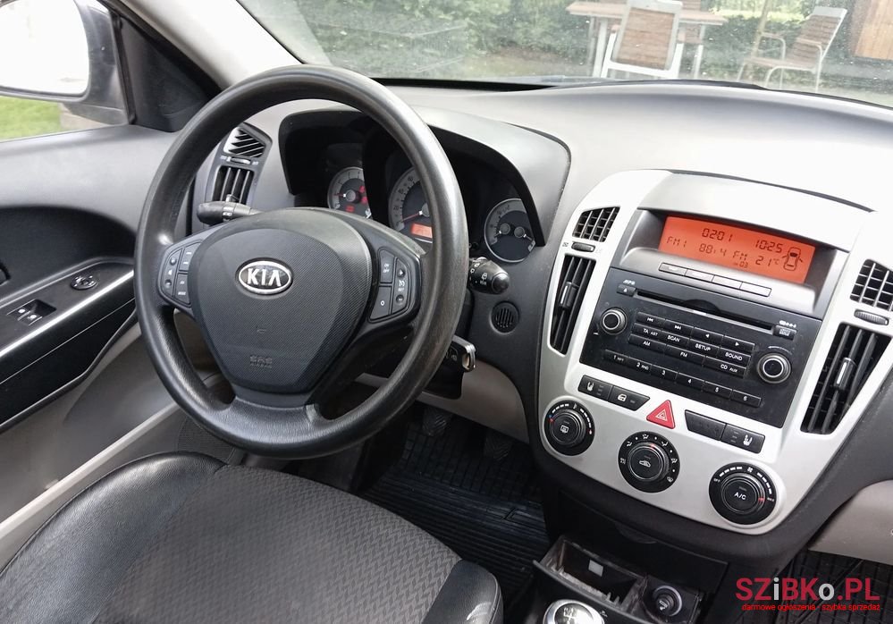 2008' Kia Ceed Optimum photo #2