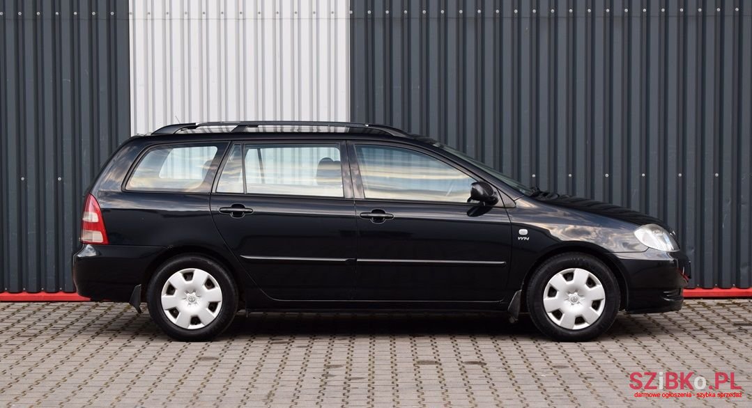 2003' Toyota Corolla photo #3